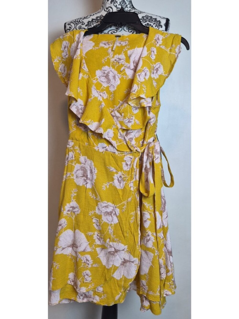 Free People Wrap Dress Womens L Mustard Yellow Floral Ruffle Tie Waist Boho